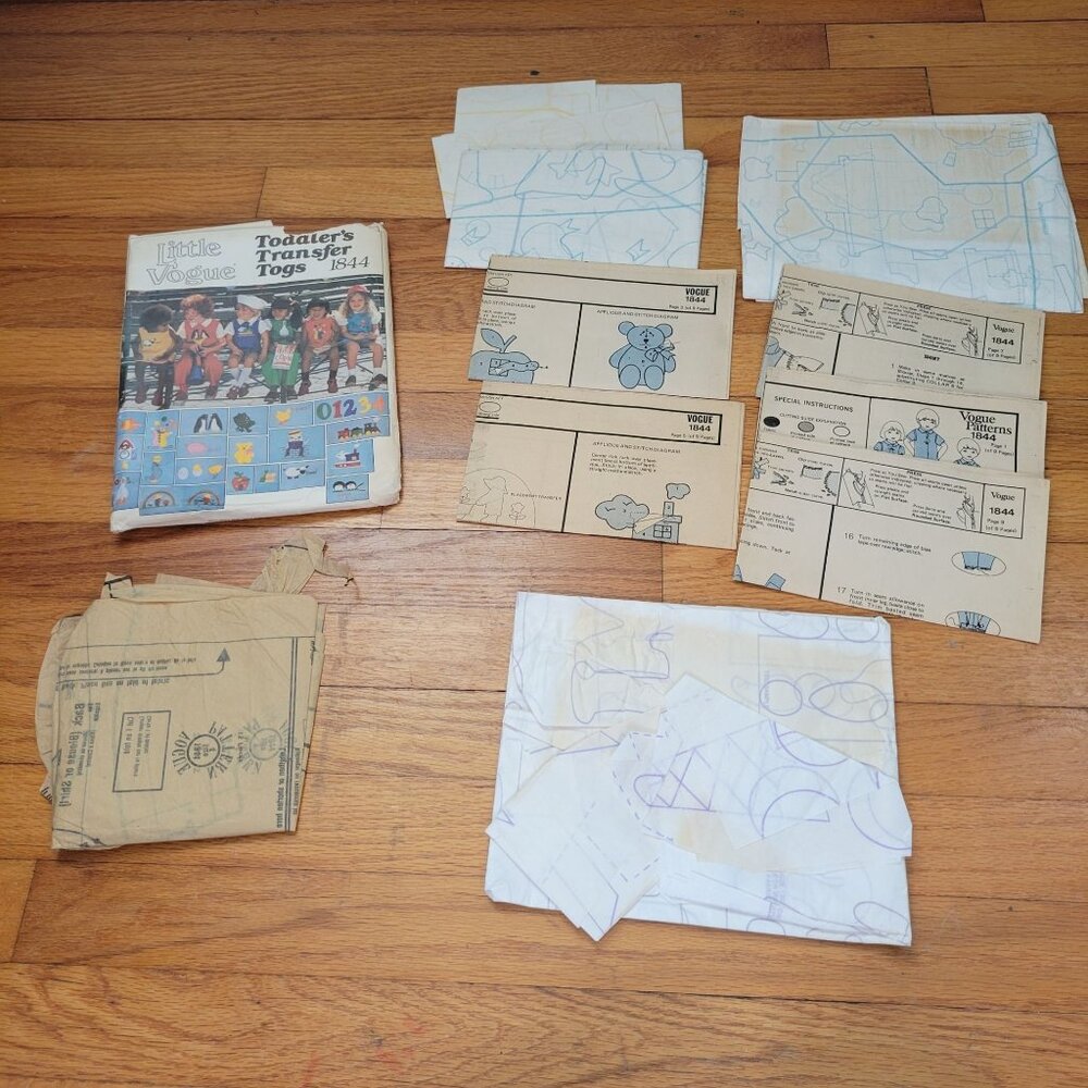 Little Vogue Toddlers Transfer Togs Sewing Pattern 1844 Size 4 Vintage Set - Picture 2 of 12